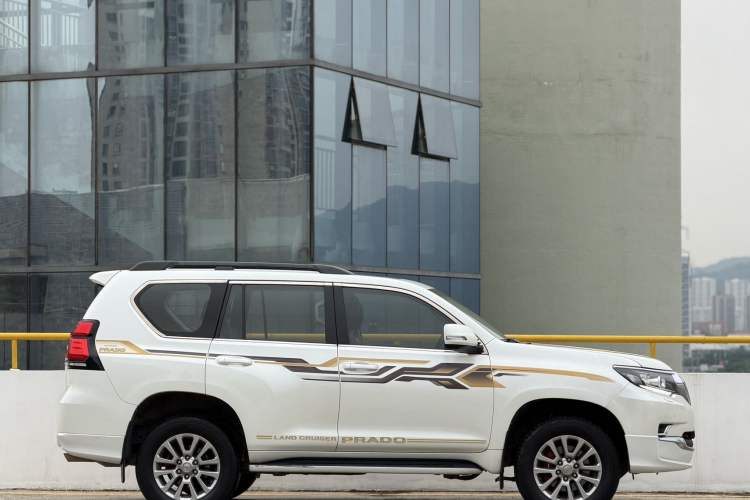 Used Toyota Prado 2018 3.5L Automatic TX-L Exterior 7