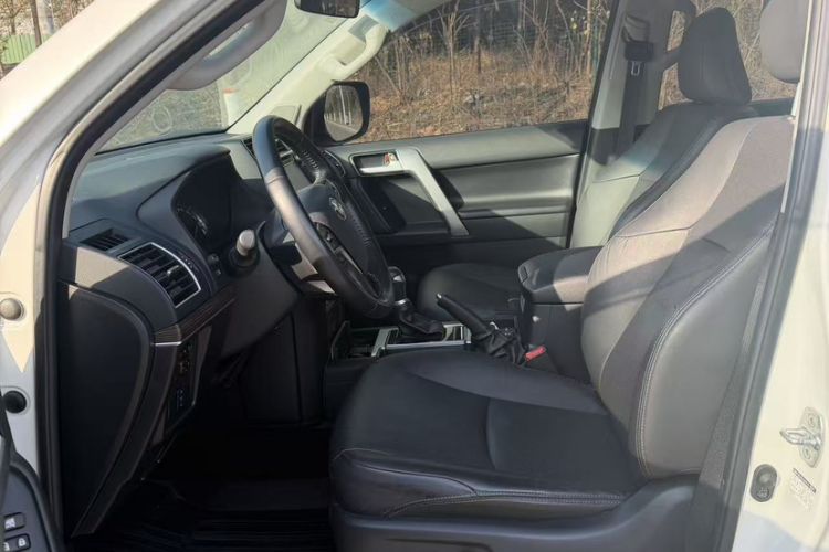 Used Toyota Prado 2018 3.5L Automatic TX-L Exterior 7