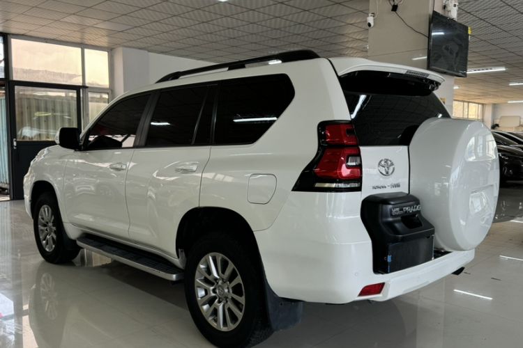 Used Toyota Prado 2018 3.5L Automatic TX-L with Rear-Mounted Spare Tire Exterior 8