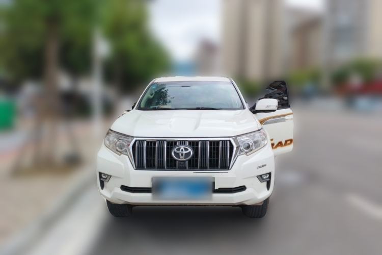 Used Toyota Prado  Front