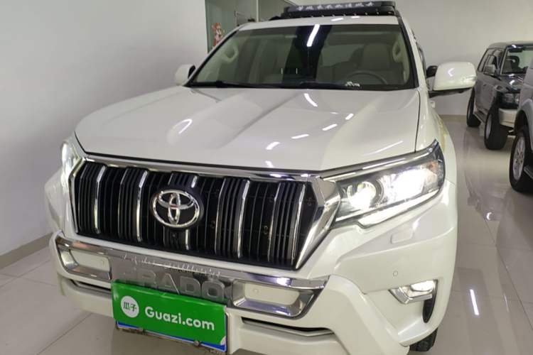 Used Toyota Prado 2018 3.5L Automatic TX-L with Rear-Mounted Spare Tire Front