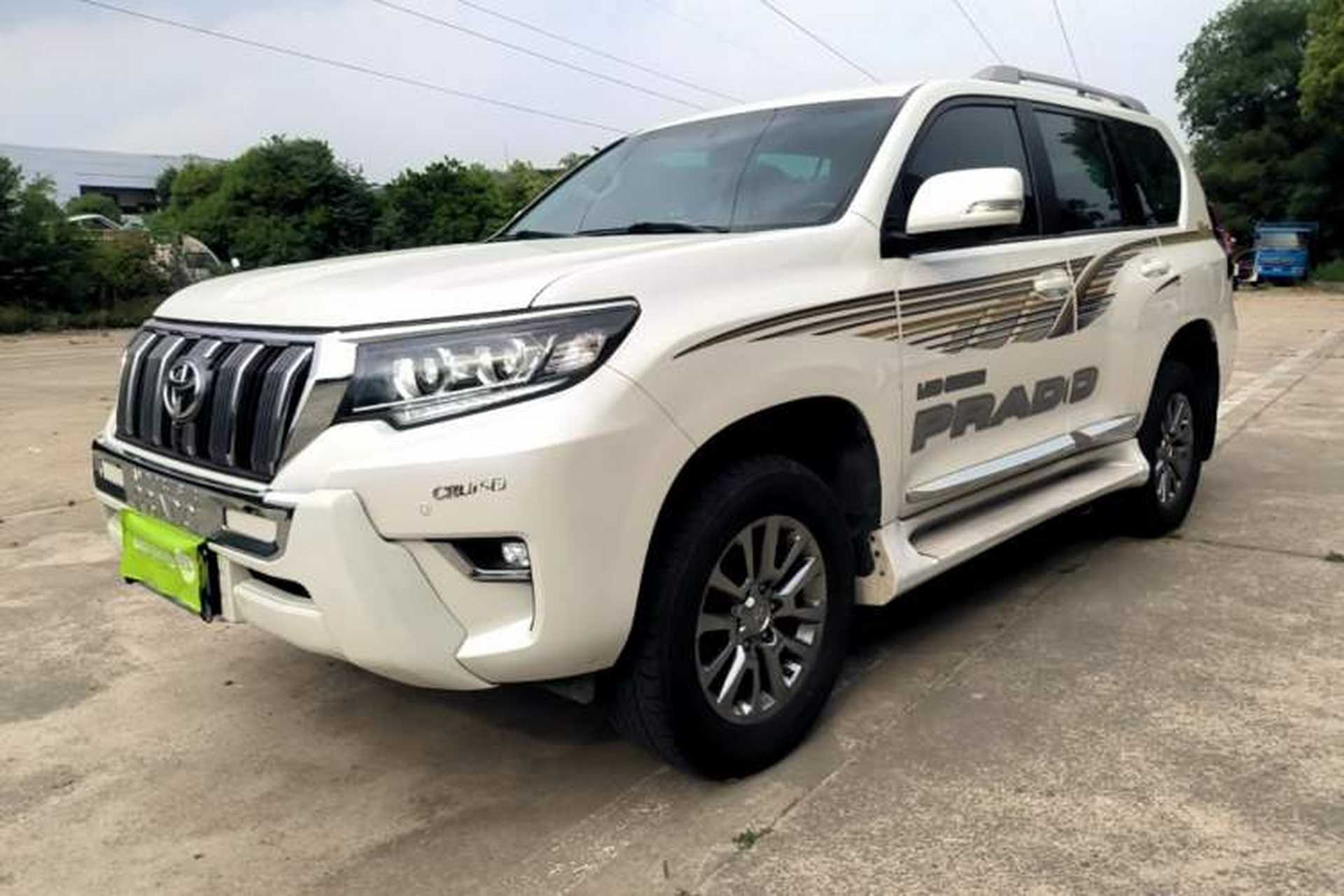 Used Toyota Prado 2018 4.0L U.S.-Spec Version 7 Seats Front Left 45 Deg