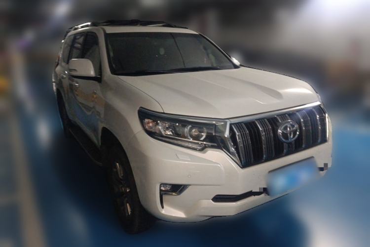 Used Toyota Prado 2018 3.5L Automatic VX NAVI with Rear-Mounted Spare Tire Front Right 45 Deg