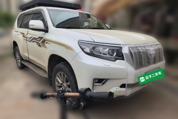 Used Toyota Prado 2018 3.5L Automatic VX NAVI with Rear-Mounted Spare Tire Front Right 45 Deg