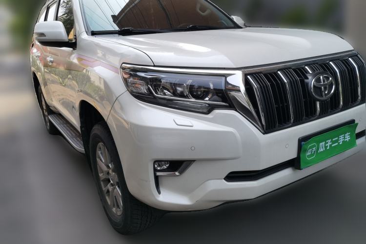 Used Toyota Prado 2018 3.5L Automatic TX-L with Rear-Mounted Spare Tire Front Right 45 Deg
