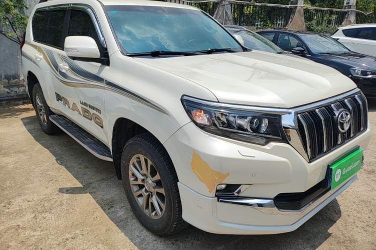 Used Toyota Prado 2018 3.5L Automatic TX-L with Rear-Mounted Spare Tire Front Right 45 Deg