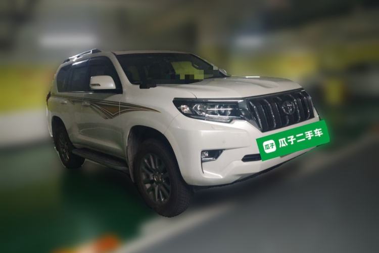 Used Toyota Prado 2018 3.5L Automatic TX-L with Rear-Mounted Spare Tire Front Right 45 Deg