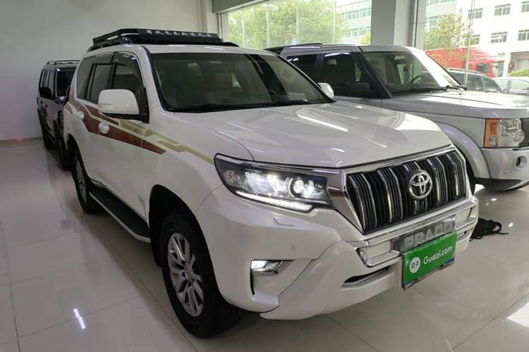 Used Toyota Prado 2018 3.5L Automatic TX-L with Rear-Mounted Spare Tire Front Right 45 Deg