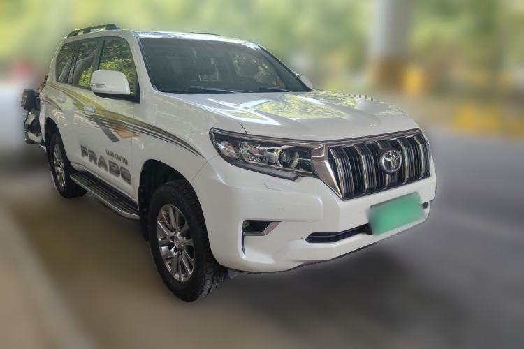 Used Toyota Prado 2018 3.5L Automatic TX-L with Rear-Mounted Spare Tire Front Right 45 Deg
