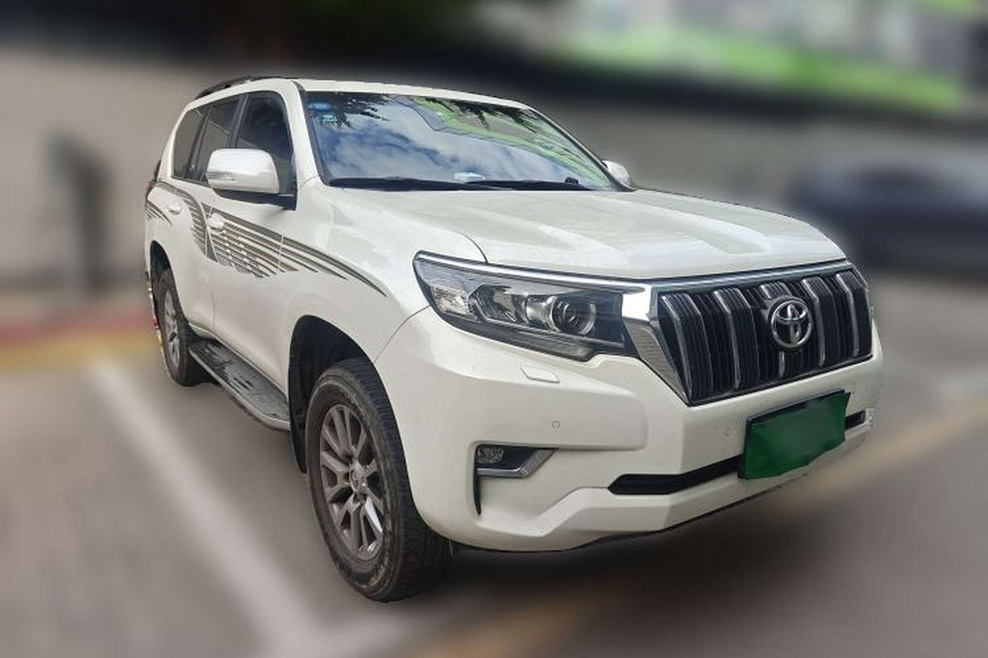 Used Toyota Prado 2018 3.5L Automatic TX-L Front Right 45 Deg