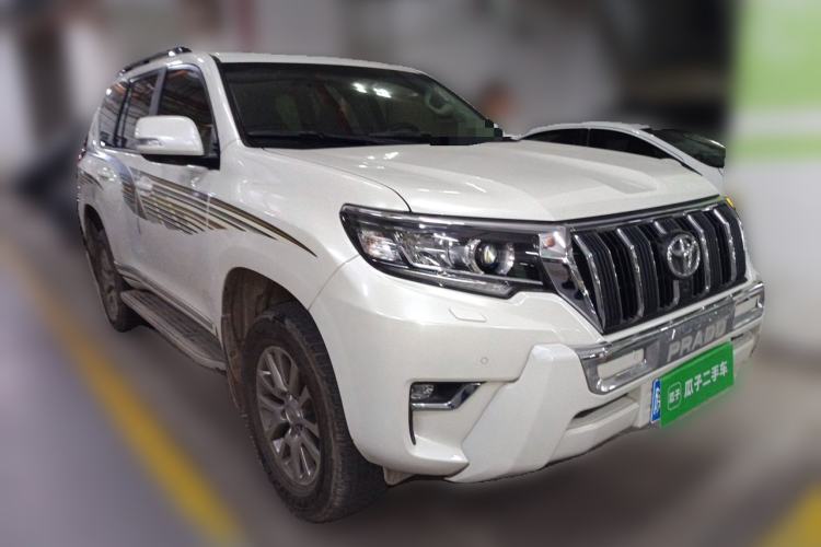Used Toyota Prado 2018 3.5L Automatic TX-L with Rear-Mounted Spare Tire Front Right 45 Deg