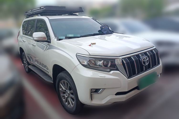 Used Toyota Prado 2018 3.5L Automatic TX-L with Rear-Mounted Spare Tire Front Right 45 Deg