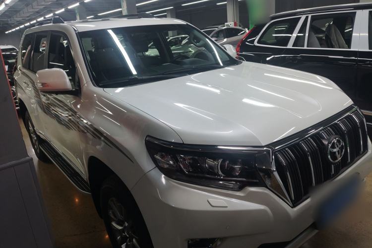 Used Toyota Prado 2018 3.5L Automatic TX-L with Rear-Mounted Spare Tire Front Right 45 Deg