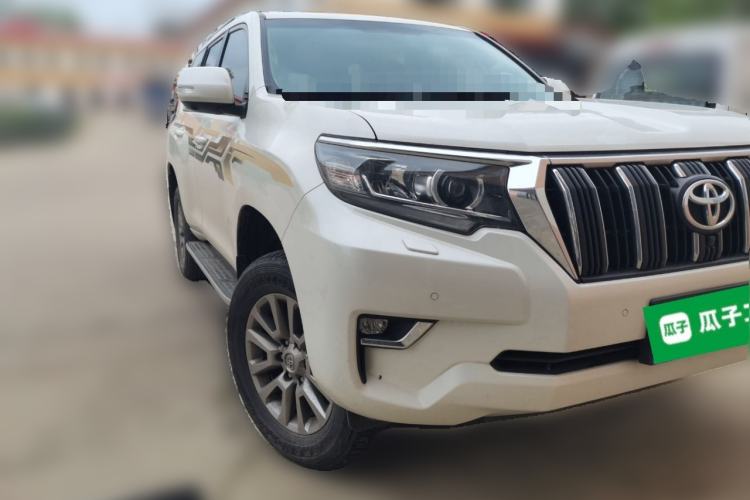Used Toyota Prado 2018 3.5L Automatic TX-L with Rear-Mounted Spare Tire Front Right 45 Deg
