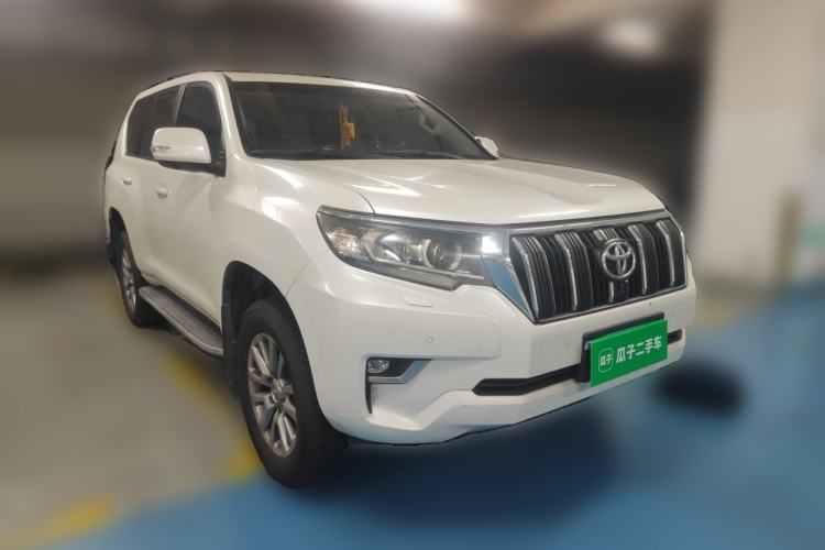 Used Toyota Prado 2018 3.5L Automatic TX-L with Rear-Mounted Spare Tire Front Right 45 Deg