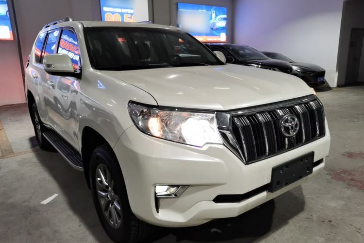 Used Toyota Prado 2018 3.5L Automatic TX Front Right 45 Deg