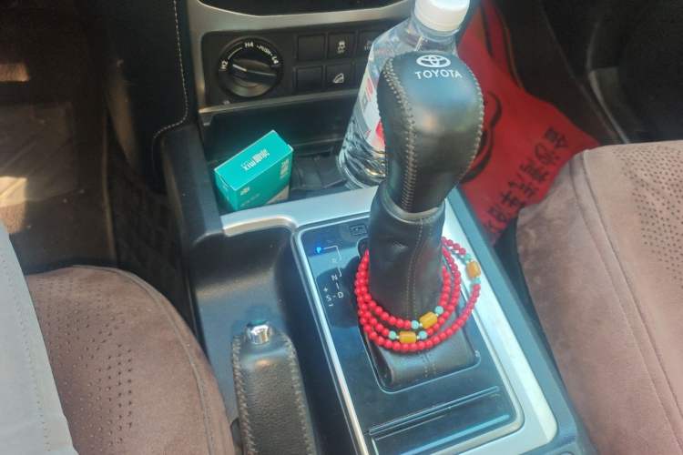 Used Toyota Prado 2018 3.5L Automatic TX-L NAVI Gear Lever