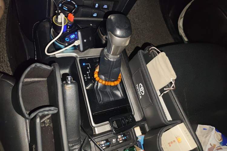Used Toyota Prado 2018 3.5L Automatic TX-L NAVI Gear Lever