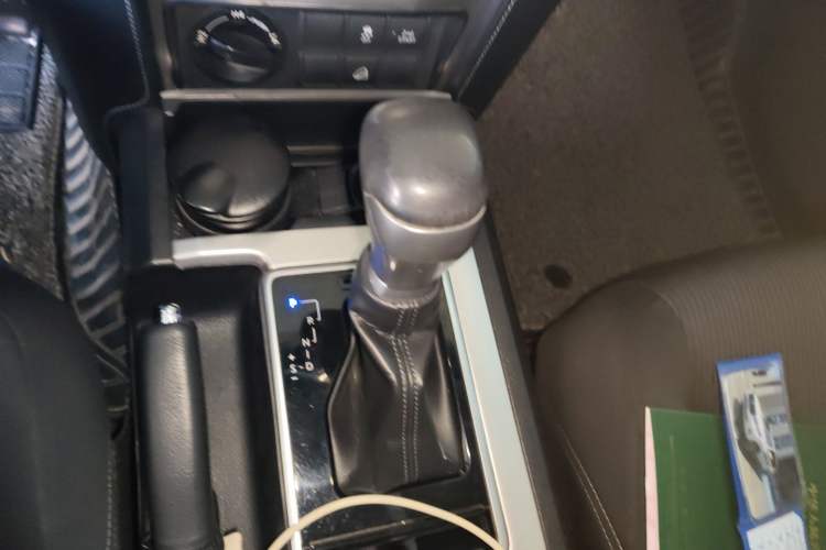 Used Toyota Prado 2018 3.5L Automatic TX Gear Lever