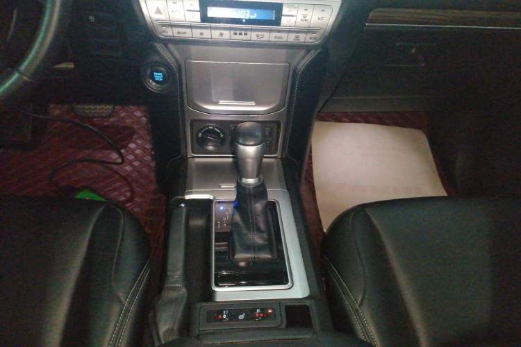 Used Toyota Prado 2018 3.5L Automatic TX Gear Lever