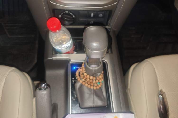 Used Toyota Prado 2018 3.5L Automatic TX-L Gear Lever