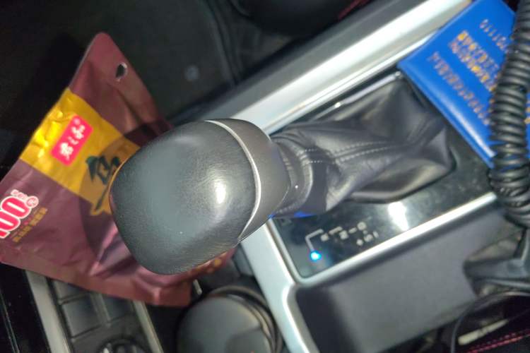 Used Toyota Prado 2018 3.5L Automatic TX Gear Lever