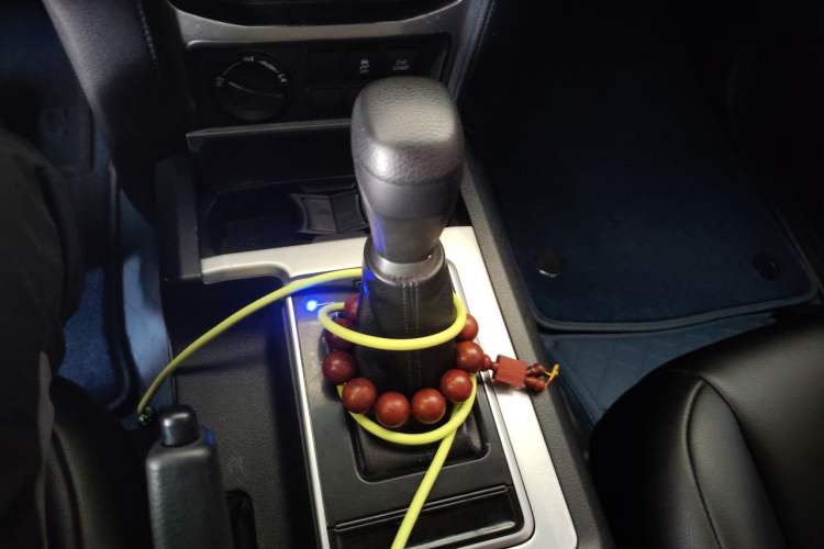 Used Toyota Prado 2018 3.5L Automatic SX Gear Lever