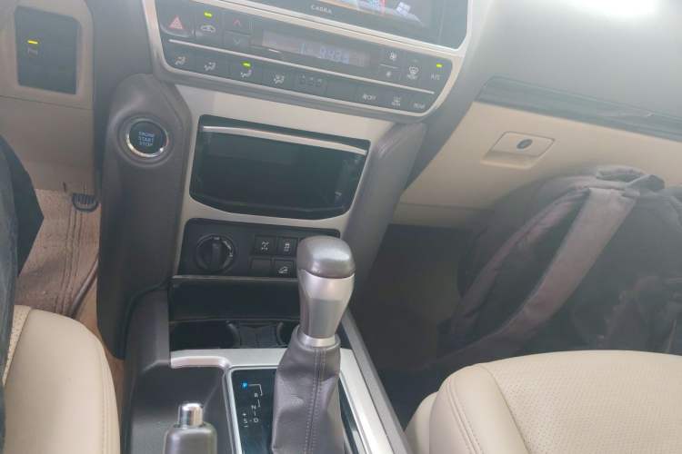 Used Toyota Prado  Gear Lever