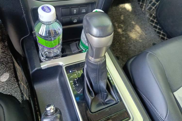 Used Toyota Prado 2018 3.5L Automatic TX-L NAVI with Rear-Mounted Spare Tire Gear Lever
