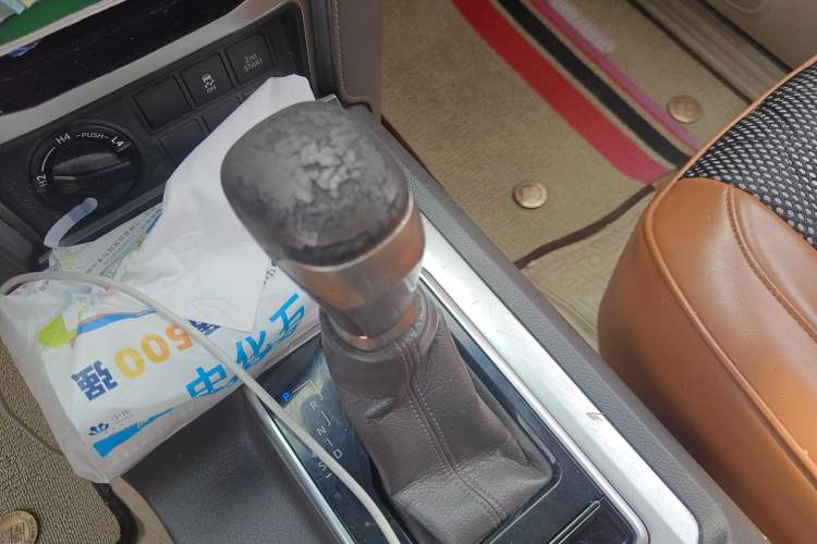 Used Toyota Prado 2018 3.5L Automatic TX Gear Lever