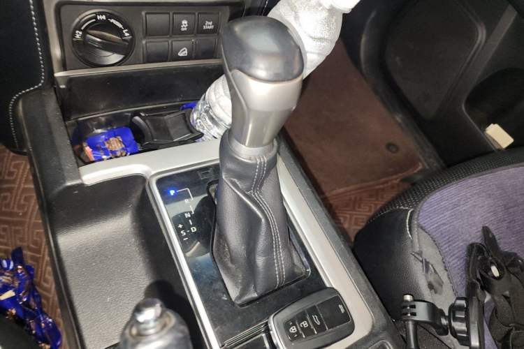 Used Toyota Prado 2018 3.5L Automatic TX Gear Lever