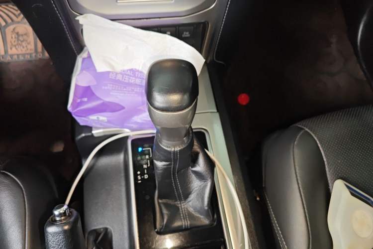 Used Toyota Prado 2018 3.5L Automatic TX-L with Rear-Mounted Spare Tire Gear Lever