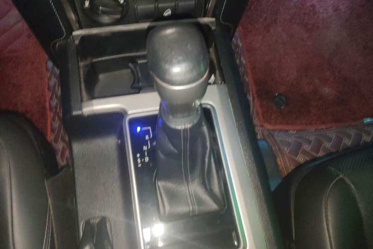 Used Toyota Prado 2018 3.5L Automatic TX-L NAVI with Rear-Mounted Spare Tire Gear Lever