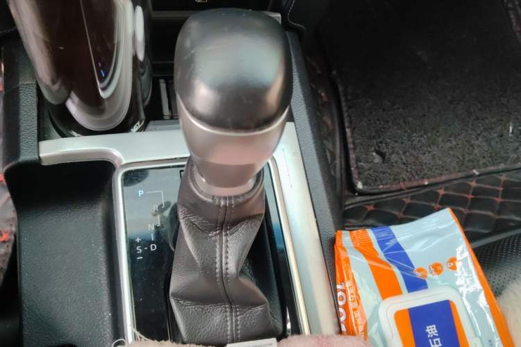 Used Toyota Prado 2018 3.5L Automatic TX-L NAVI with Rear-Mounted Spare Tire Gear Lever