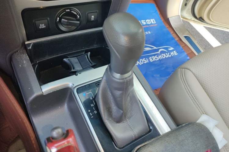 Used Toyota Prado  Gear Lever