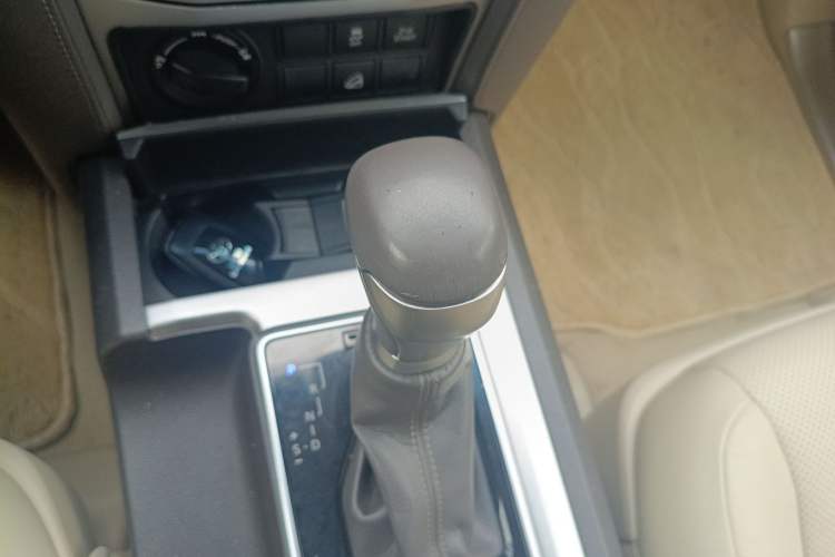 Used Toyota Prado 2018 3.5L Automatic TX-L with Rear-Mounted Spare Tire Gear Lever