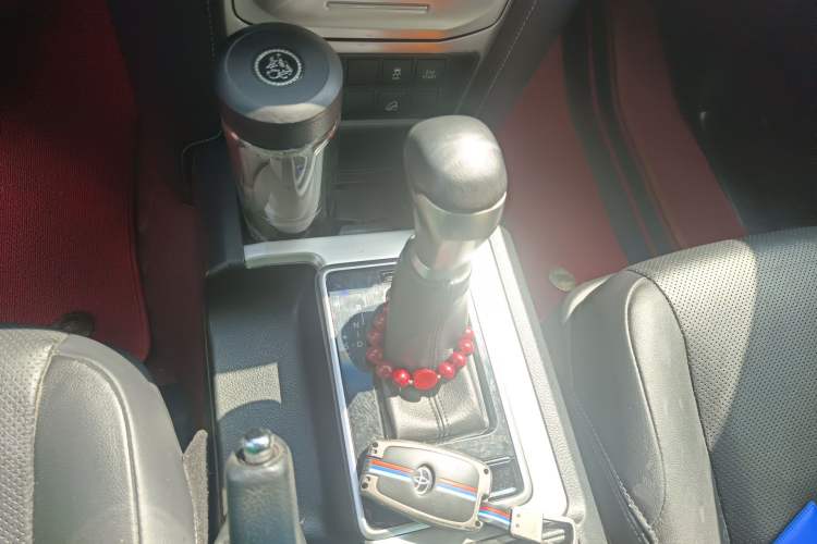 Used Toyota Prado 2018 3.5L Automatic TX-L with Rear-Mounted Spare Tire Gear Lever