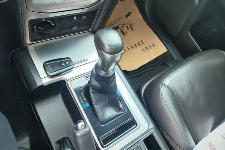 Used Toyota Prado 2018 3.5L Automatic TX-L with Rear-Mounted Spare Tire Gear Lever