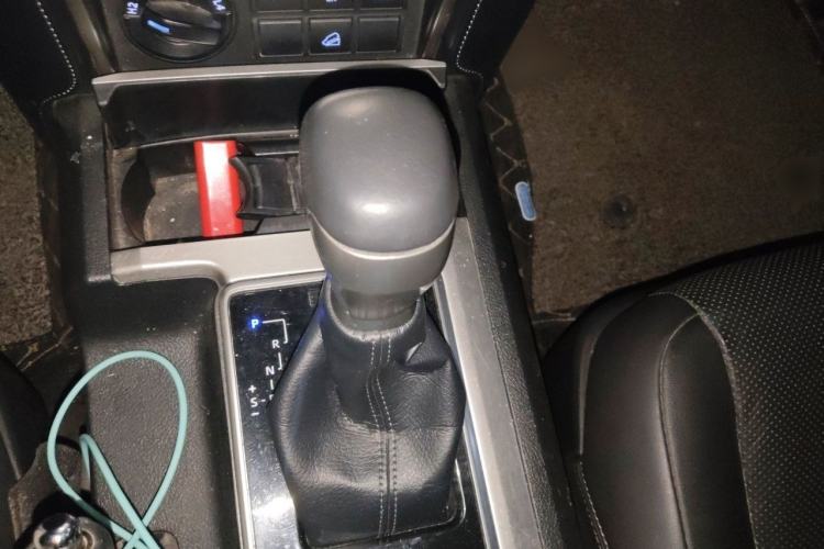 Used Toyota Prado 2018 3.5L Automatic TX-L with Rear-Mounted Spare Tire Gear Lever