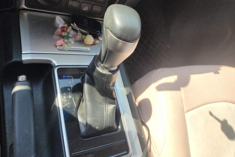 Used Toyota Prado 2018 3.5L Automatic TX Gear Lever