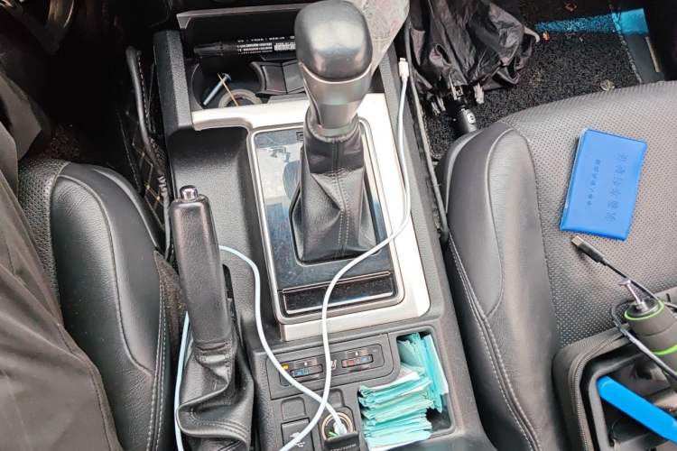 Used Toyota Prado 2018 3.5L Automatic TX-L with Rear-Mounted Spare Tire Gear Lever