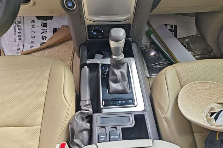 Used Toyota Prado 2018 3.5L Automatic TX Gear Lever