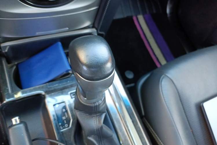 Used Toyota Prado 2018 3.5L Automatic TX-L NAVI with Rear-Mounted Spare Tire Gear Lever