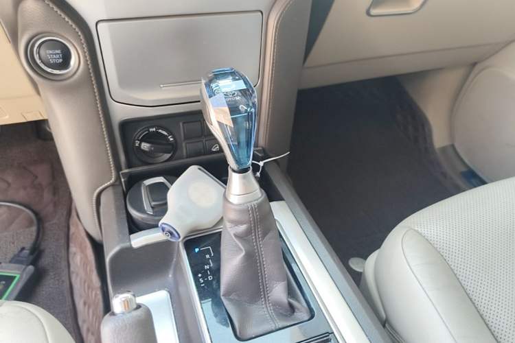 Used Toyota Prado 2018 3.5L Automatic TX-L NAVI Gear Lever