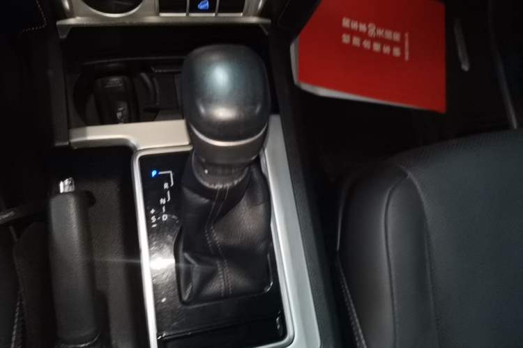 Used Toyota Prado 2018 3.5L Automatic TX-L with Rear-Mounted Spare Tire Gear Lever