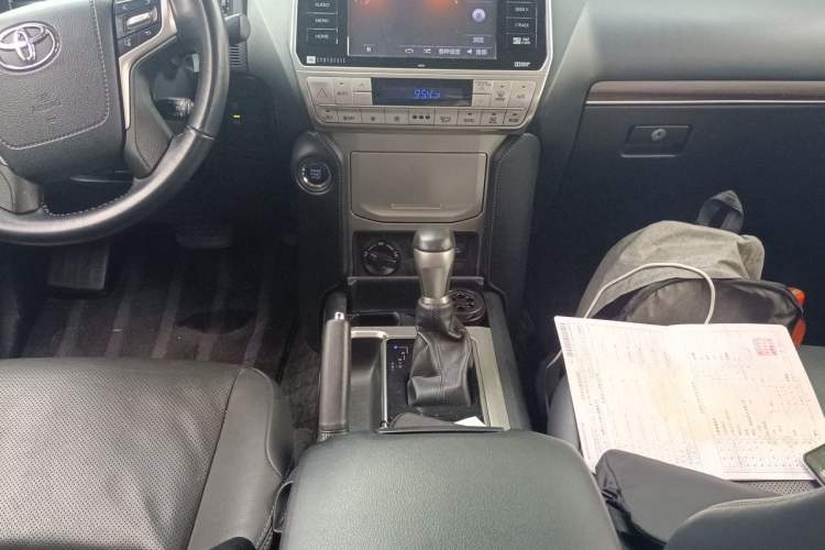 Used Toyota Prado 2018 3.5L Automatic TX-L NAVI with Rear-Mounted Spare Tire Gear Lever