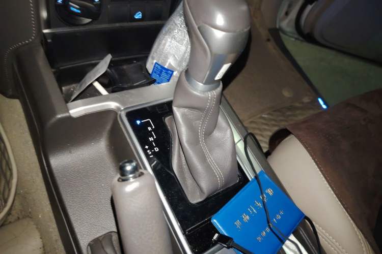 Used Toyota Prado 2018 3.5L Automatic TX Gear Lever