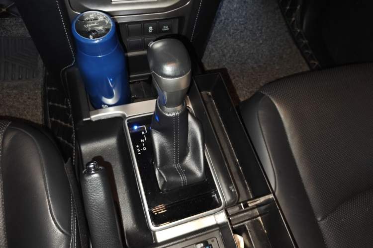 Used Toyota Prado 2018 3.5L Automatic TX-L with Rear-Mounted Spare Tire Gear Lever