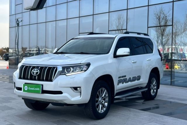 Ojetý Toyota Prado 2018 3.5L Automatic TX-L with Rear-Mounted Spare Tire