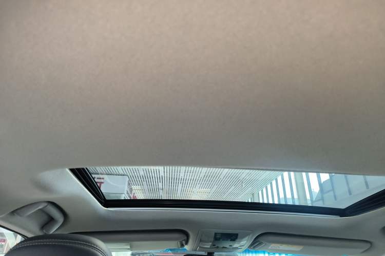Used Toyota Prado 2018 3.5L Automatic TX-L with Rear-Mounted Spare Tire Headliner